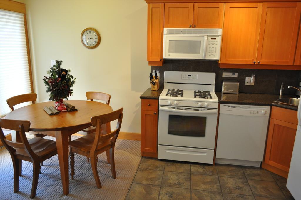Red Mountain Village Condos Rossland Pokój zdjęcie